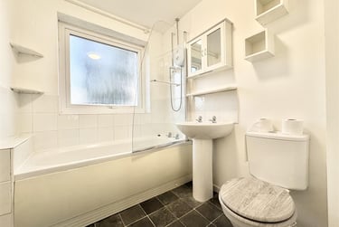 3 bed house, Beacon Hill Road, East Bridgford, Lincoln, NG241NU - Image 8